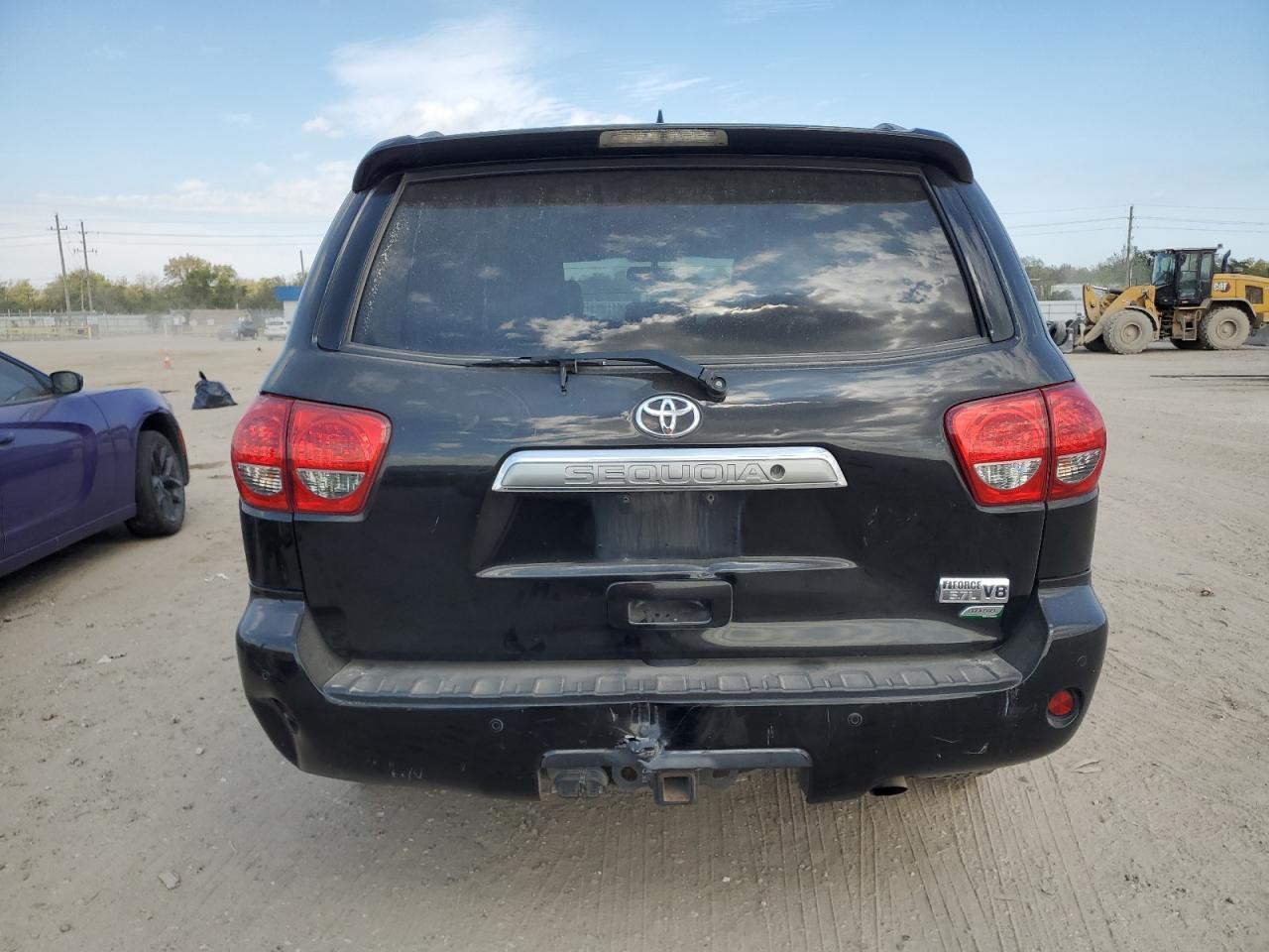 2015 TOYOTA Sequoia