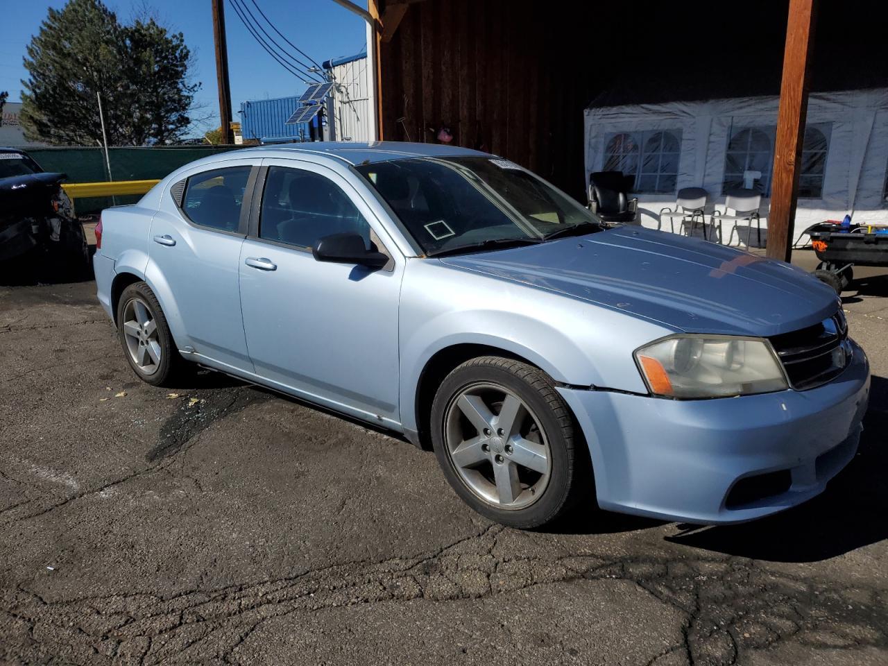 2013 DODGE Avenger