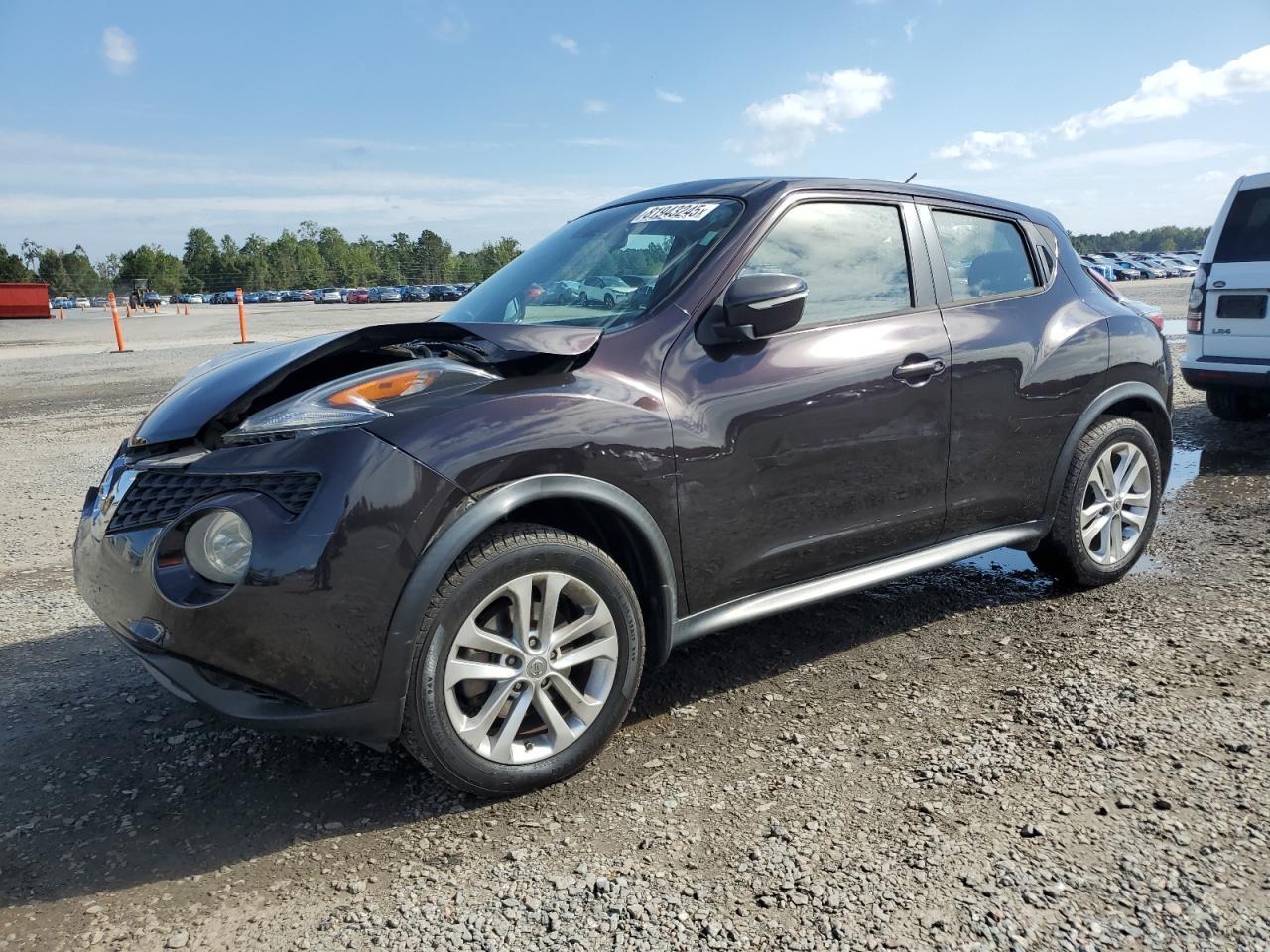 2015 NISSAN Juke