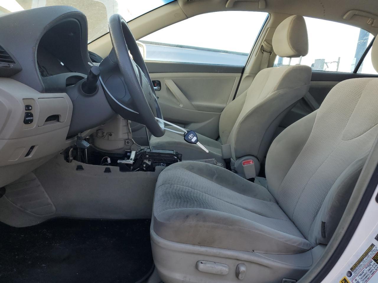 2010 TOYOTA CAMRY