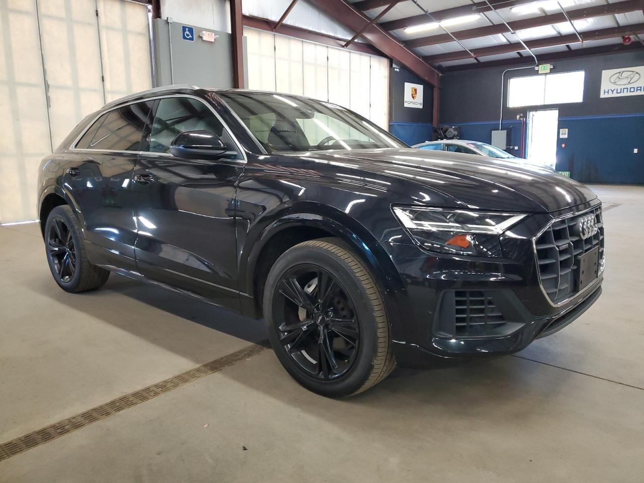 2019 AUDI Q8