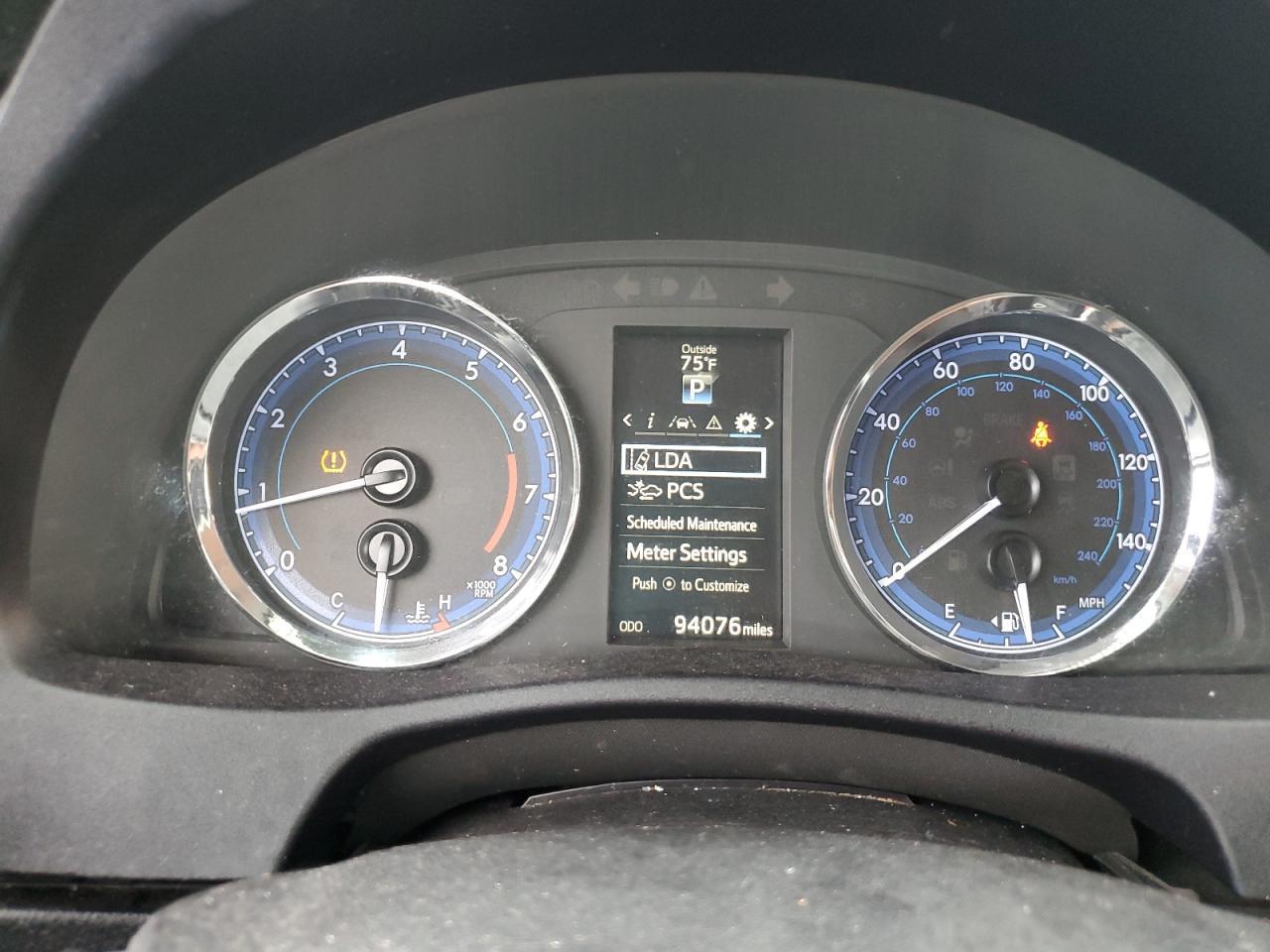 2019 TOYOTA COROLLA