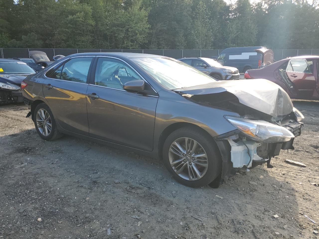 2015 TOYOTA CAMRY