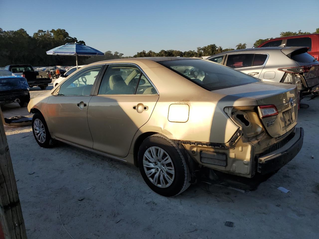 2012 TOYOTA CAMRY