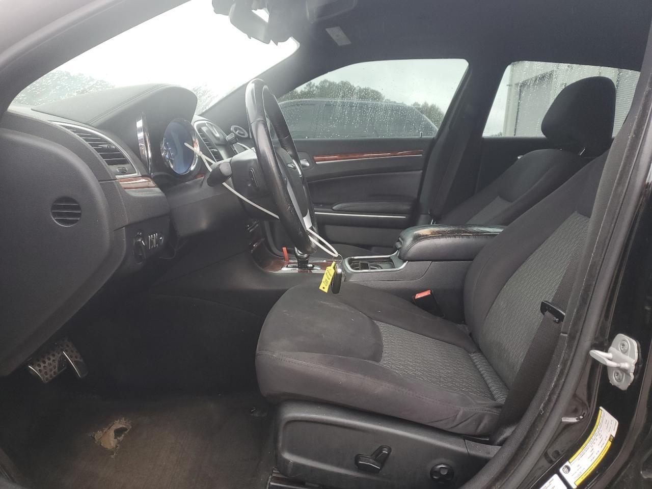 2012 CHRYSLER 300
