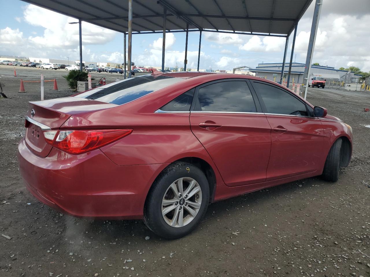 2013 HYUNDAI SONATA