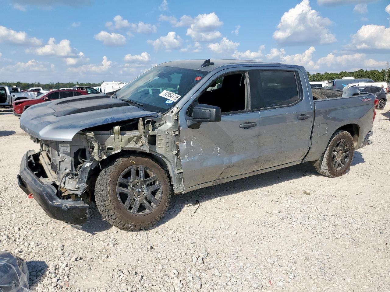 2023 CHEVROLET Silverado