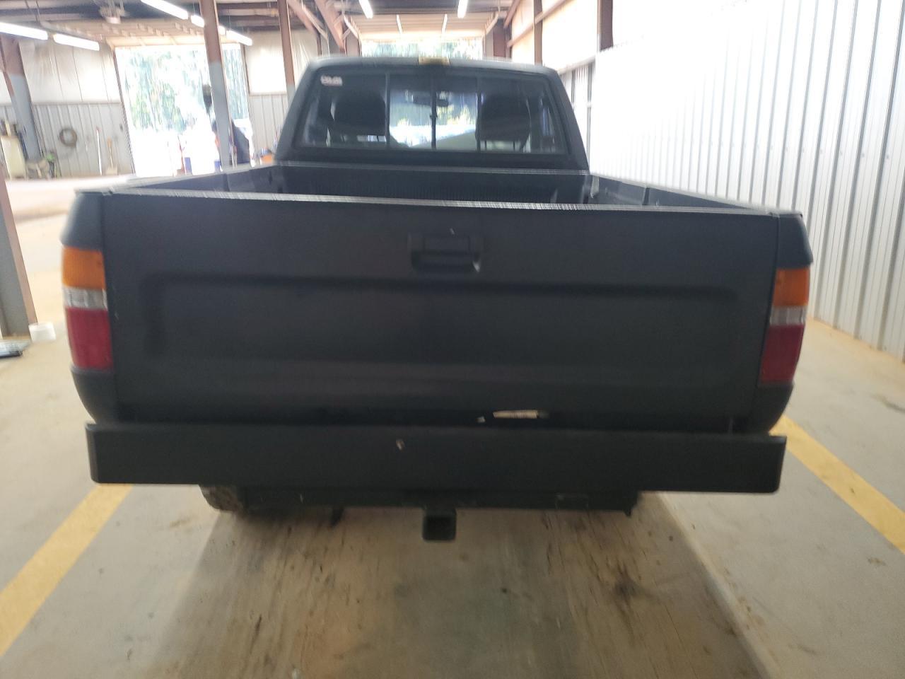 1987 TOYOTA Pickup