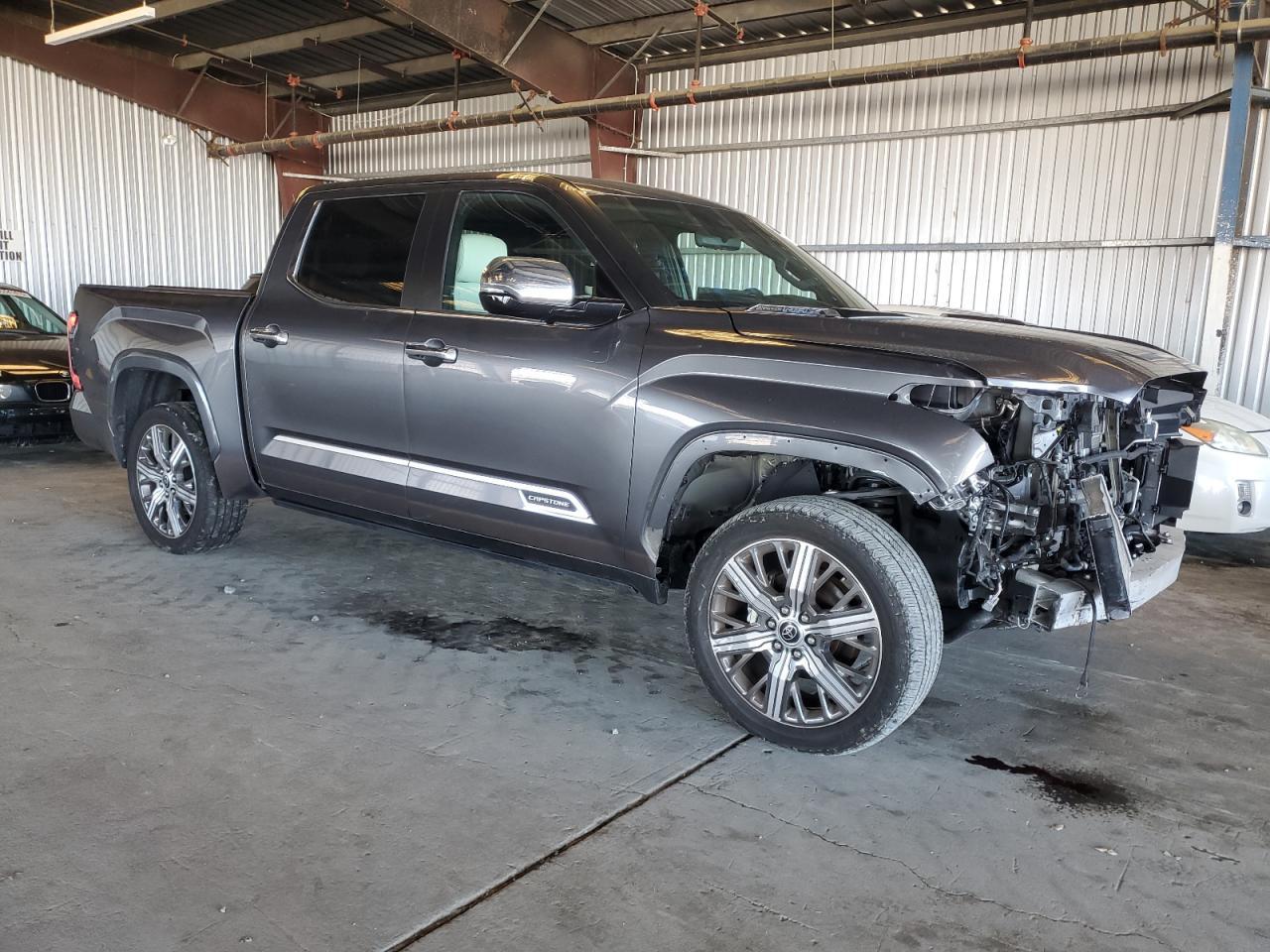 2024 TOYOTA TUNDRA