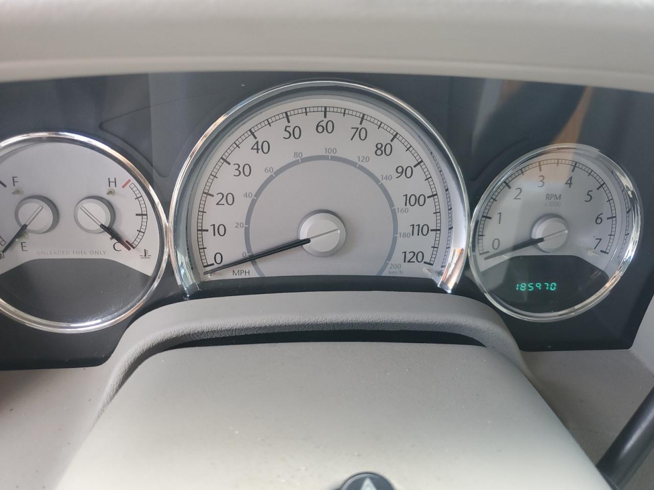 2007 CHRYSLER Aspen