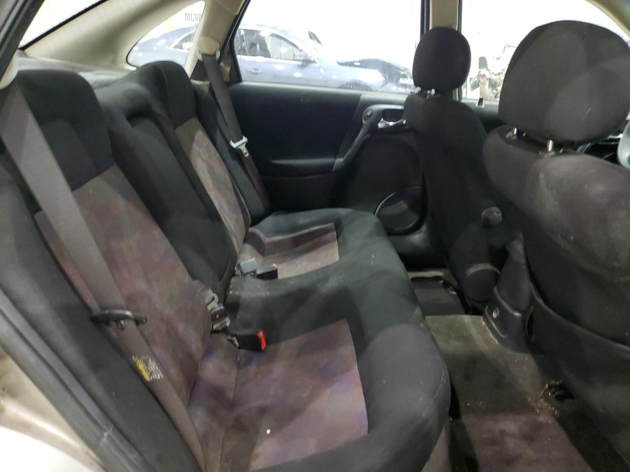 2003 SATURN L200
