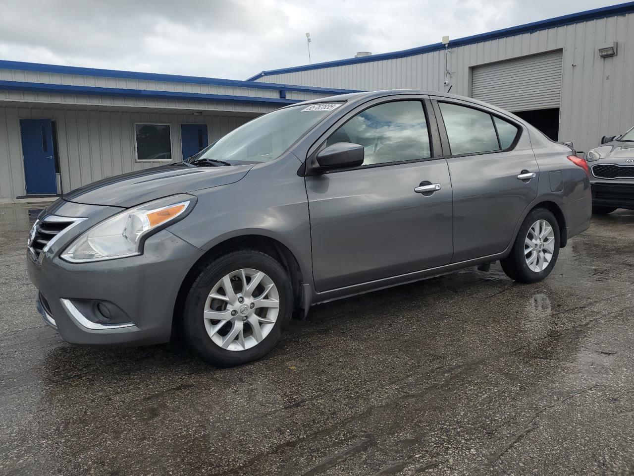 2018 NISSAN VERSA