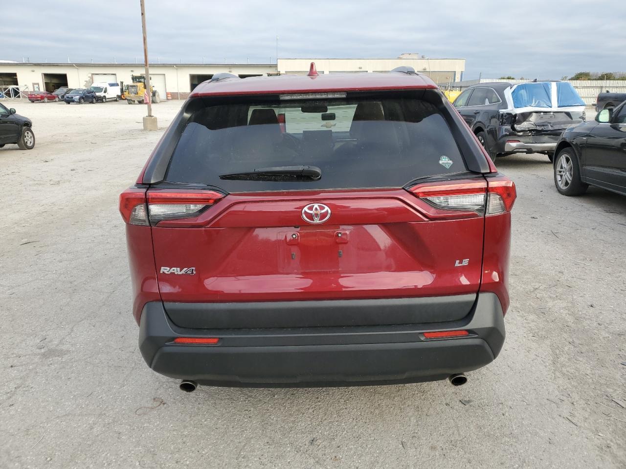 2019 TOYOTA RAV4