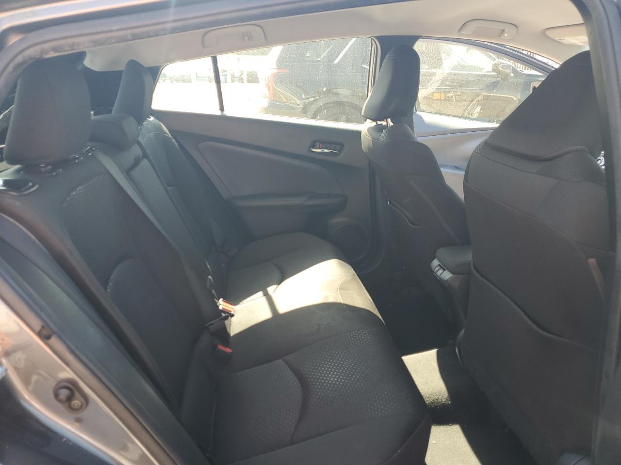 2019 TOYOTA PRIUS