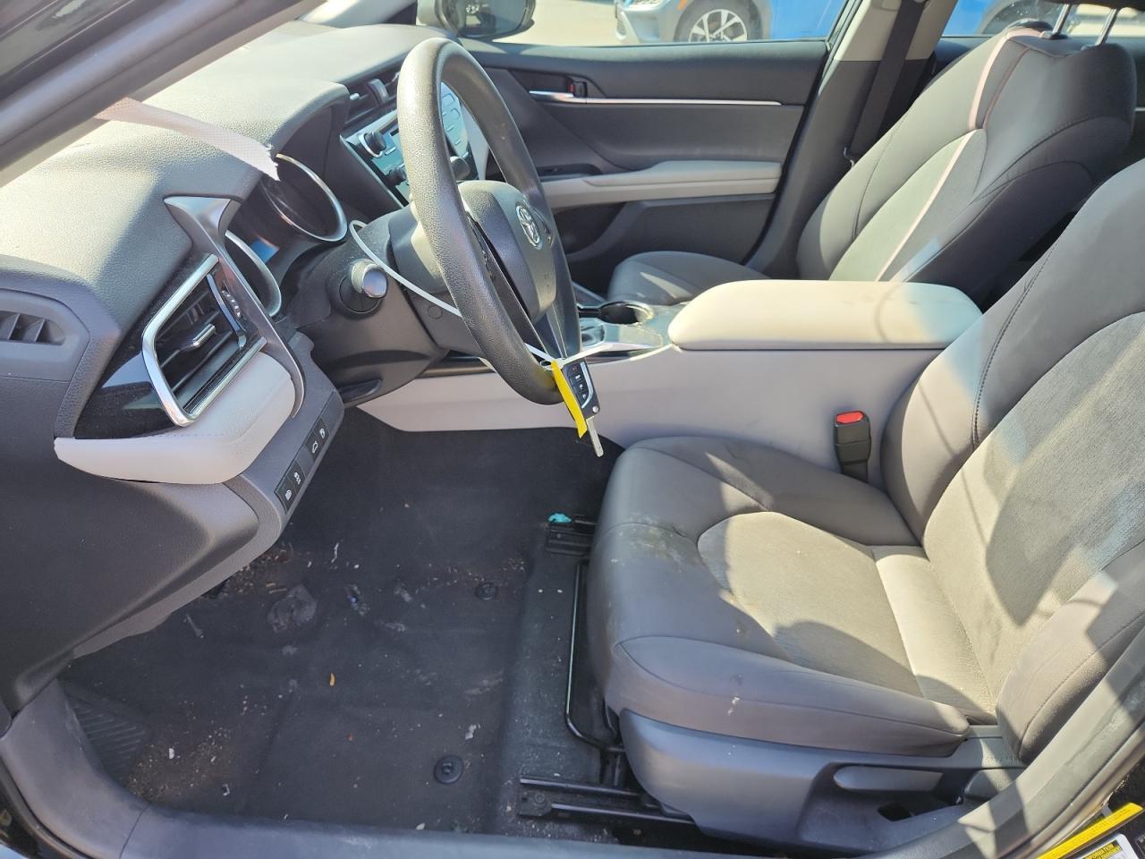 2018 TOYOTA CAMRY
