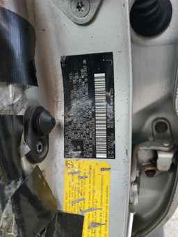 2004 TOYOTA HIGHLANDER