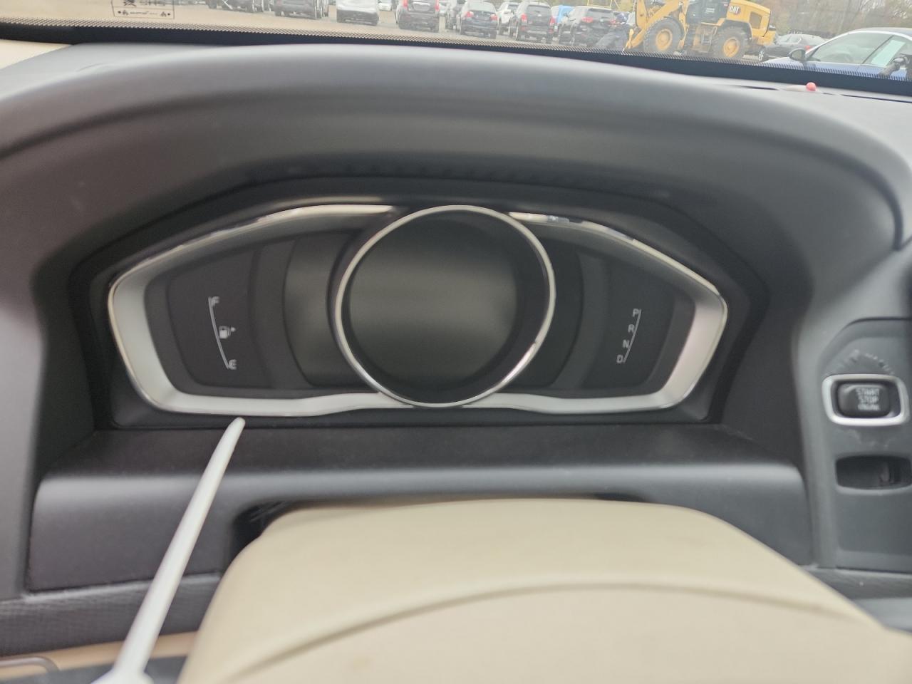 2015 VOLVO XC60