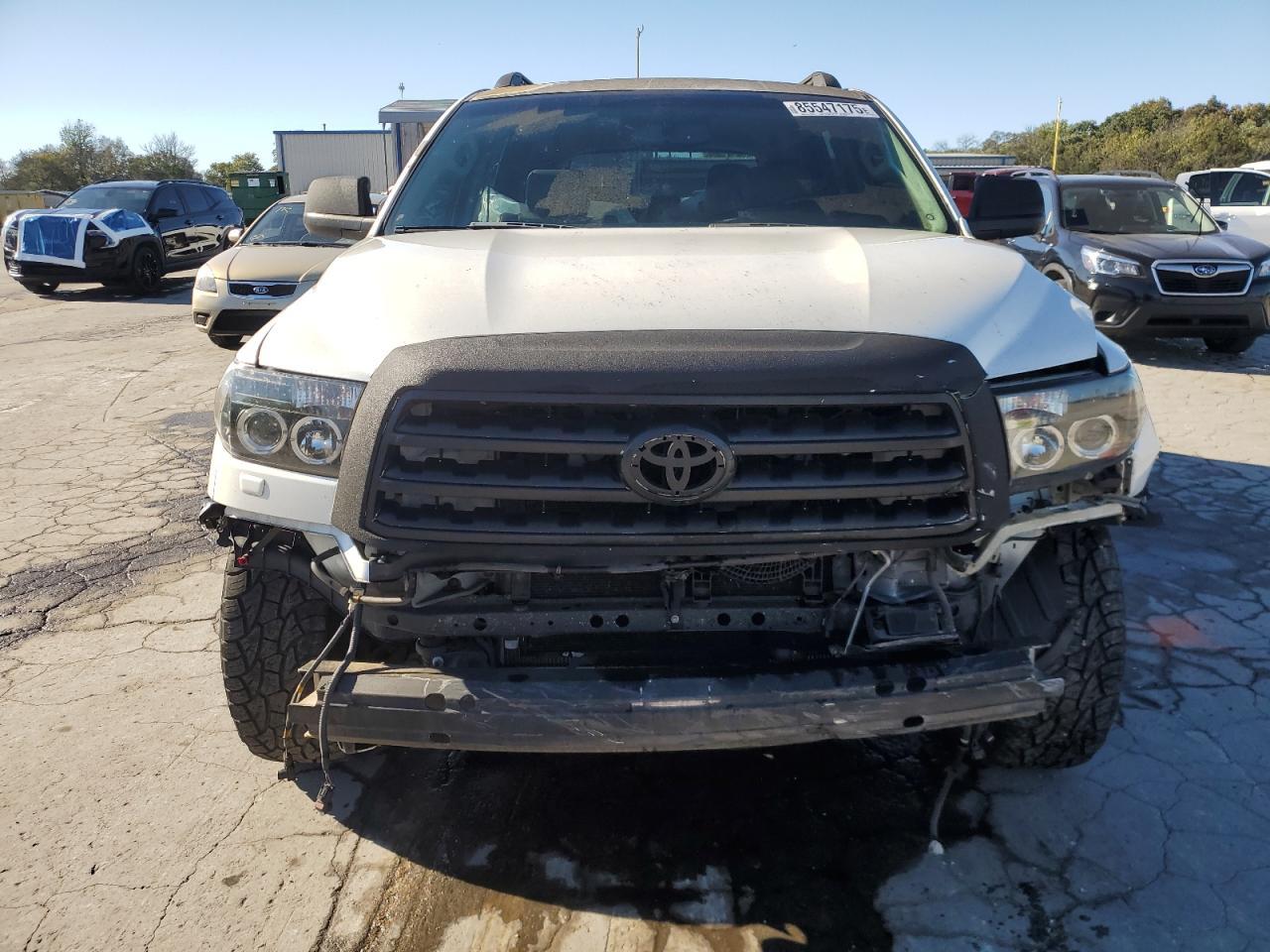 2012 TOYOTA Sequoia