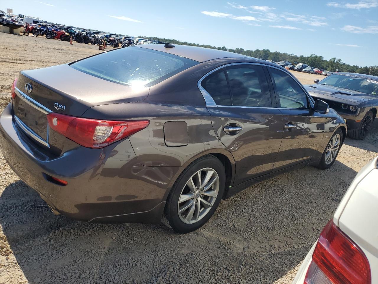 2014 INFINITI Q50