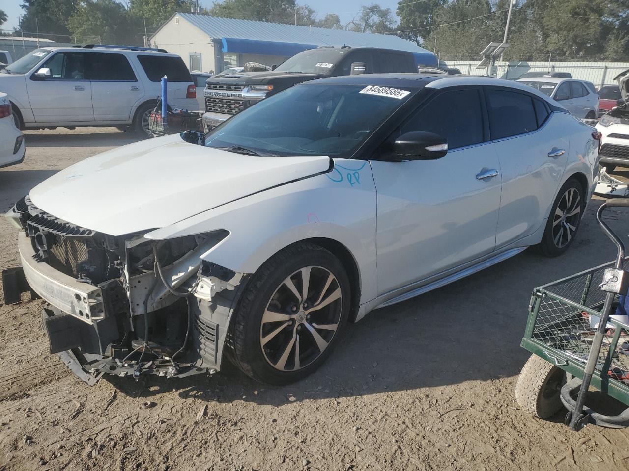 2016 NISSAN Maxima
