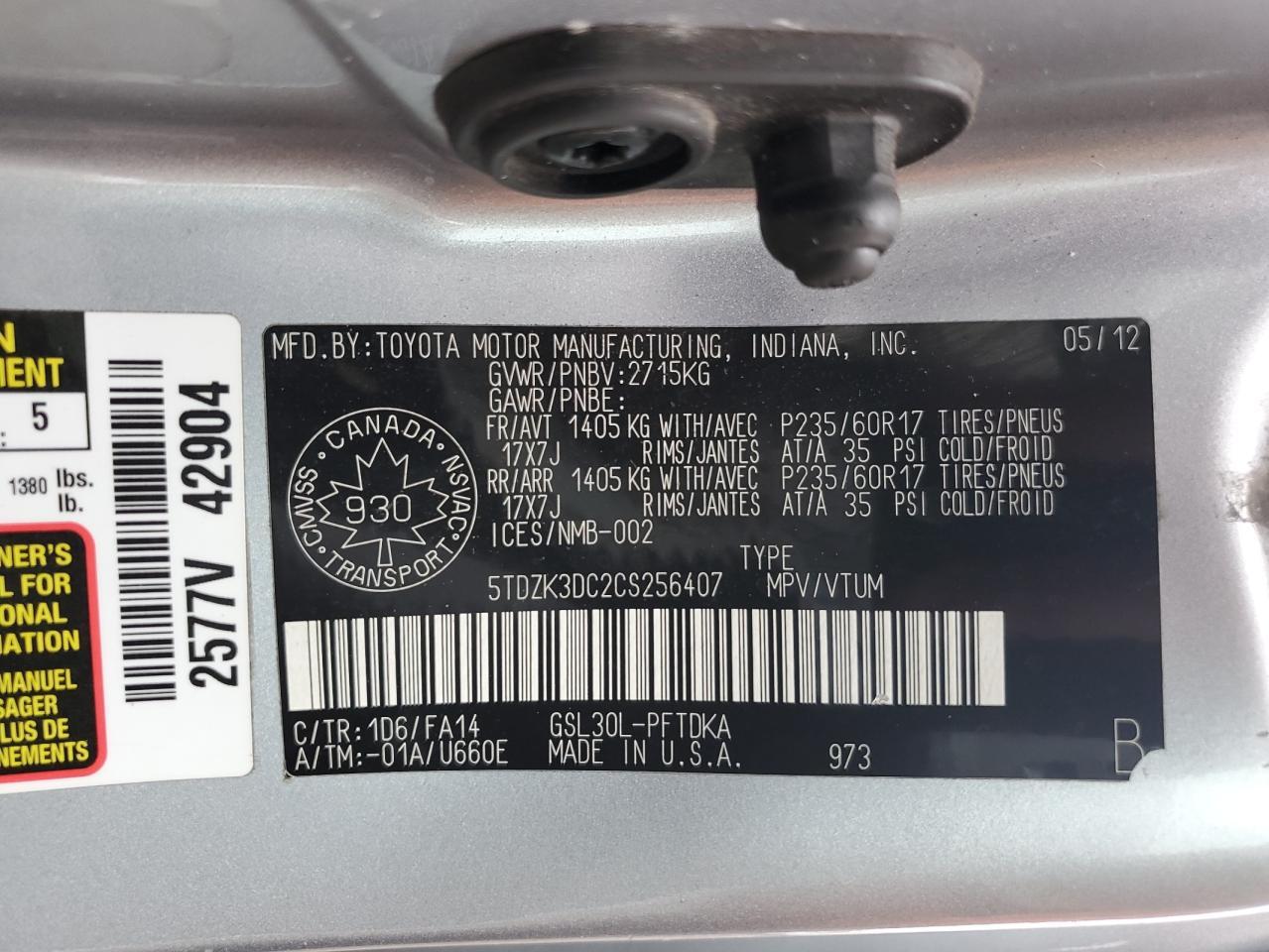 2012 TOYOTA SIENNA