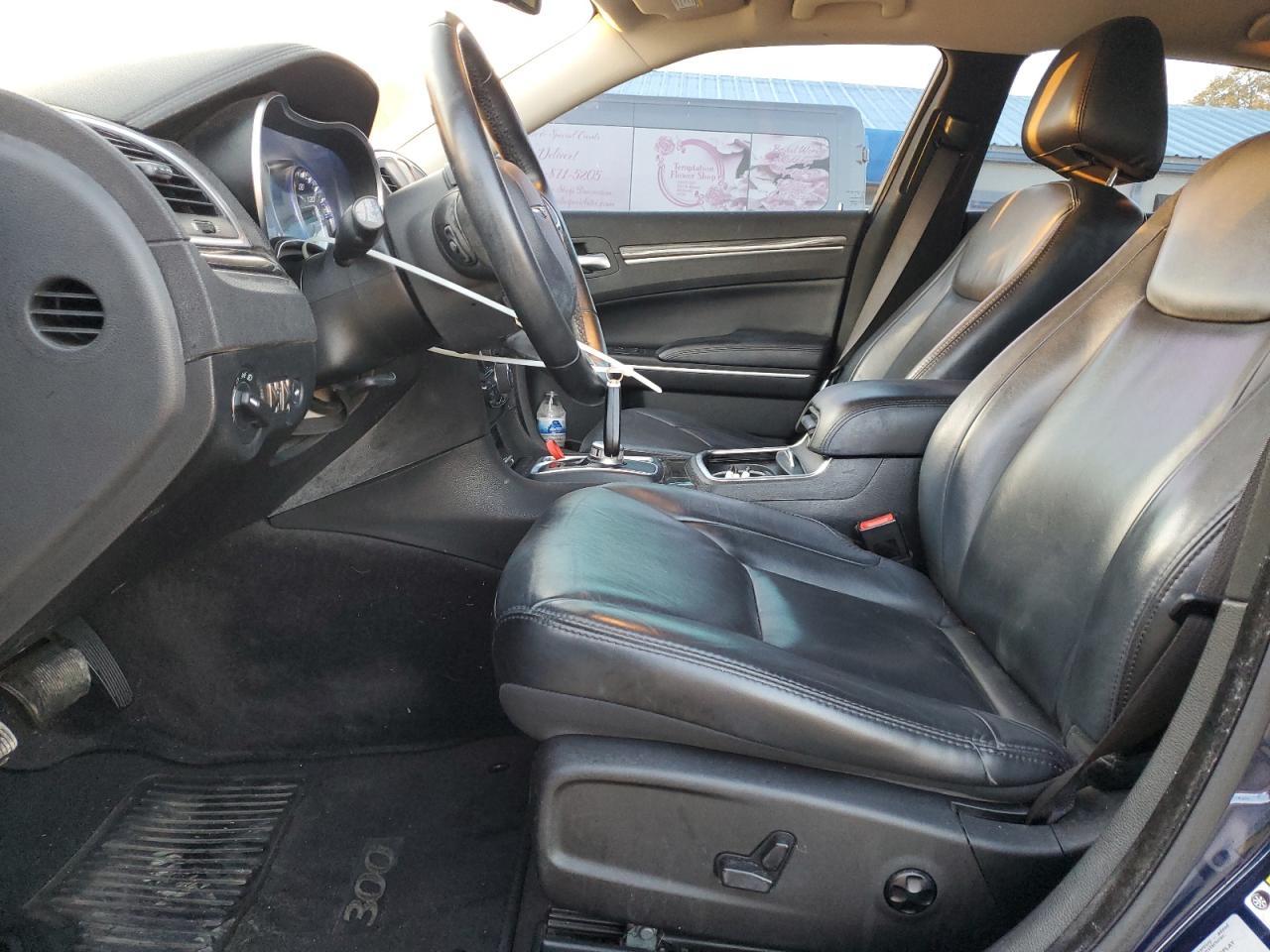 2017 CHRYSLER 300
