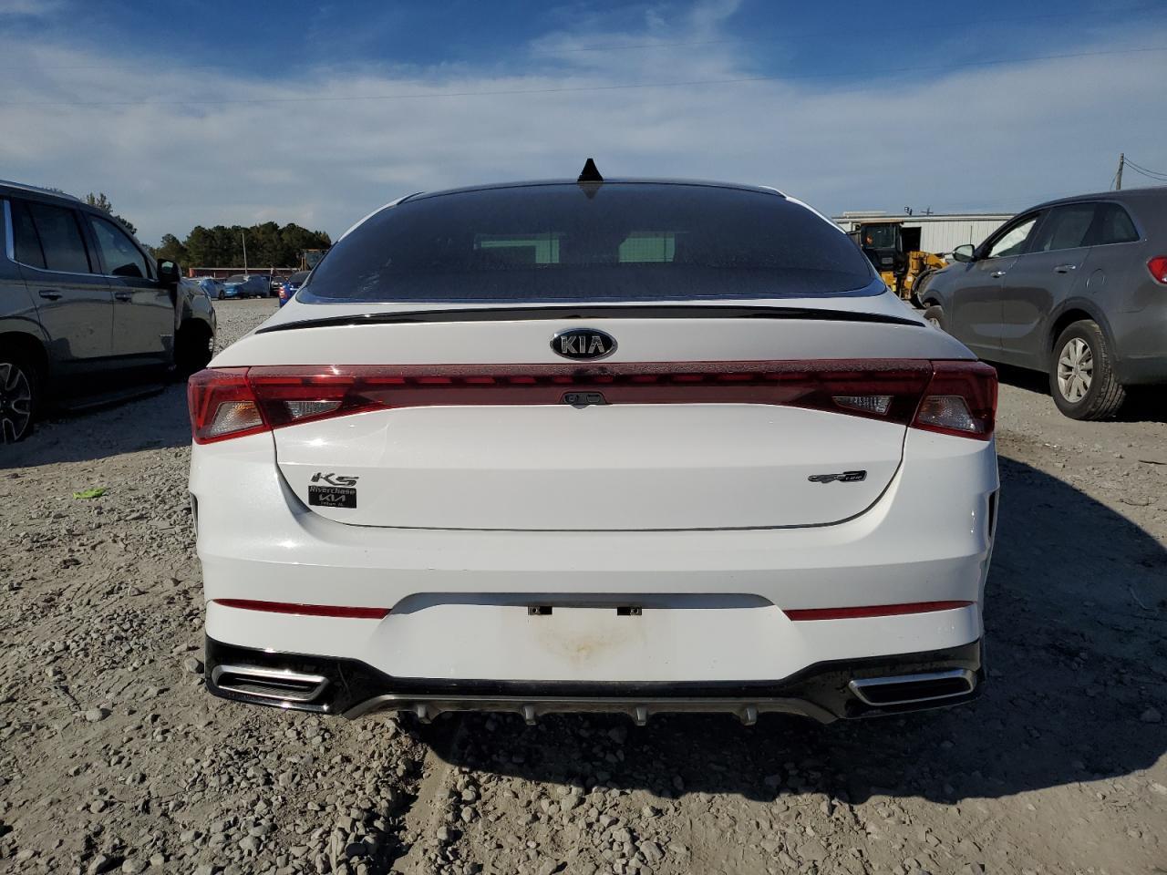 2021 KIA K5