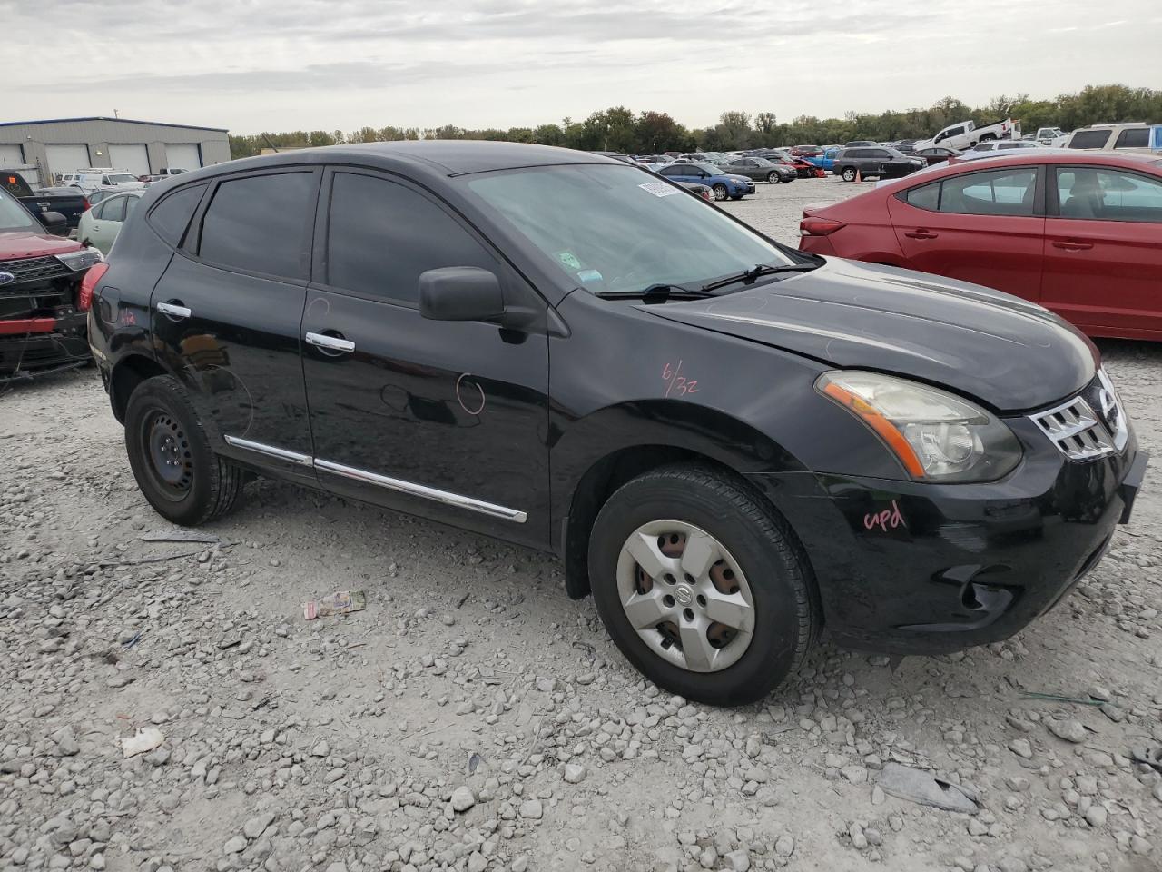 2015 NISSAN ROGUE