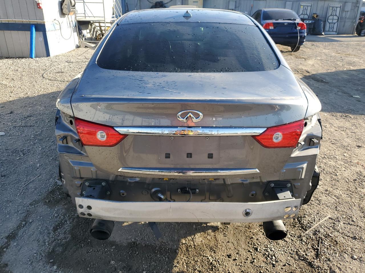 2017 INFINITI Q50