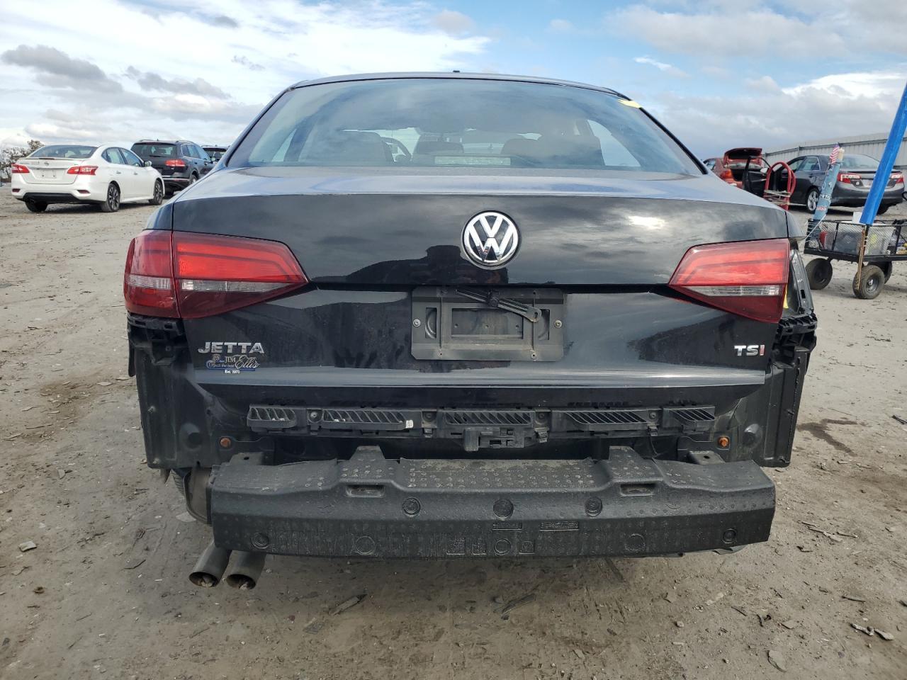 2016 VOLKSWAGEN JETTA