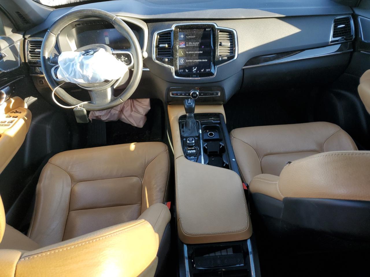 2018 VOLVO XC90
