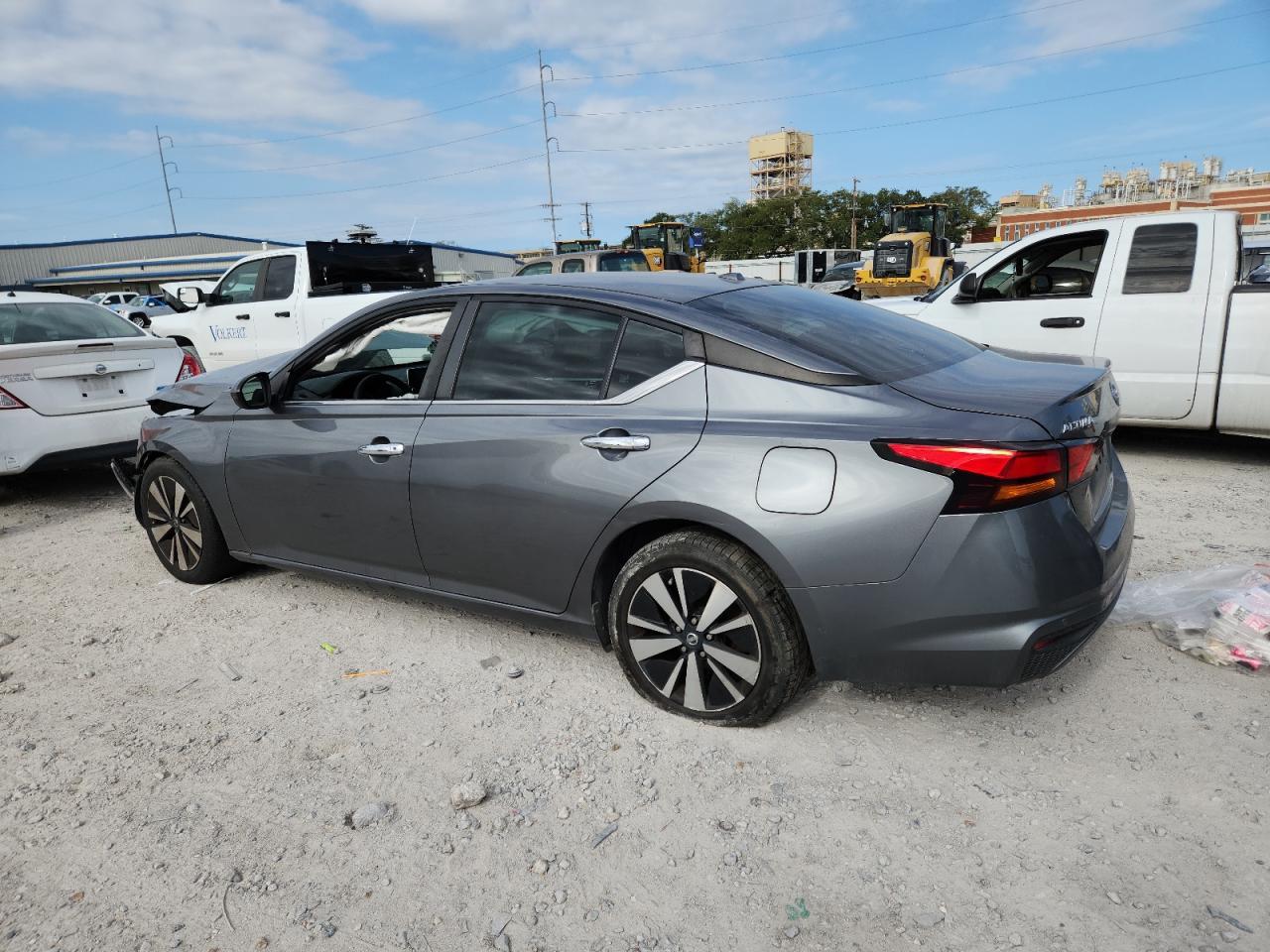 2022 NISSAN ALTIMA