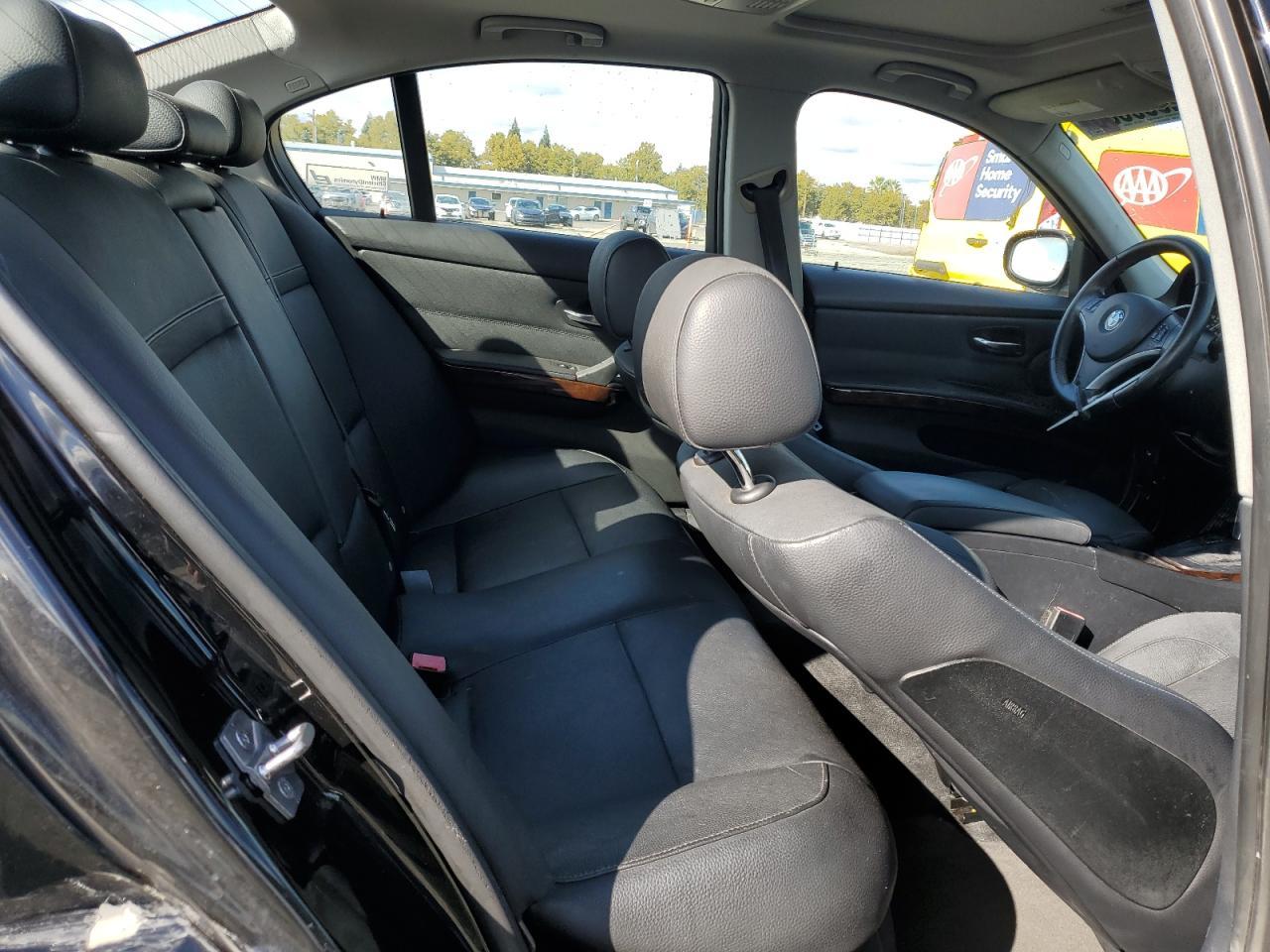 2011 BMW 3 SERIES