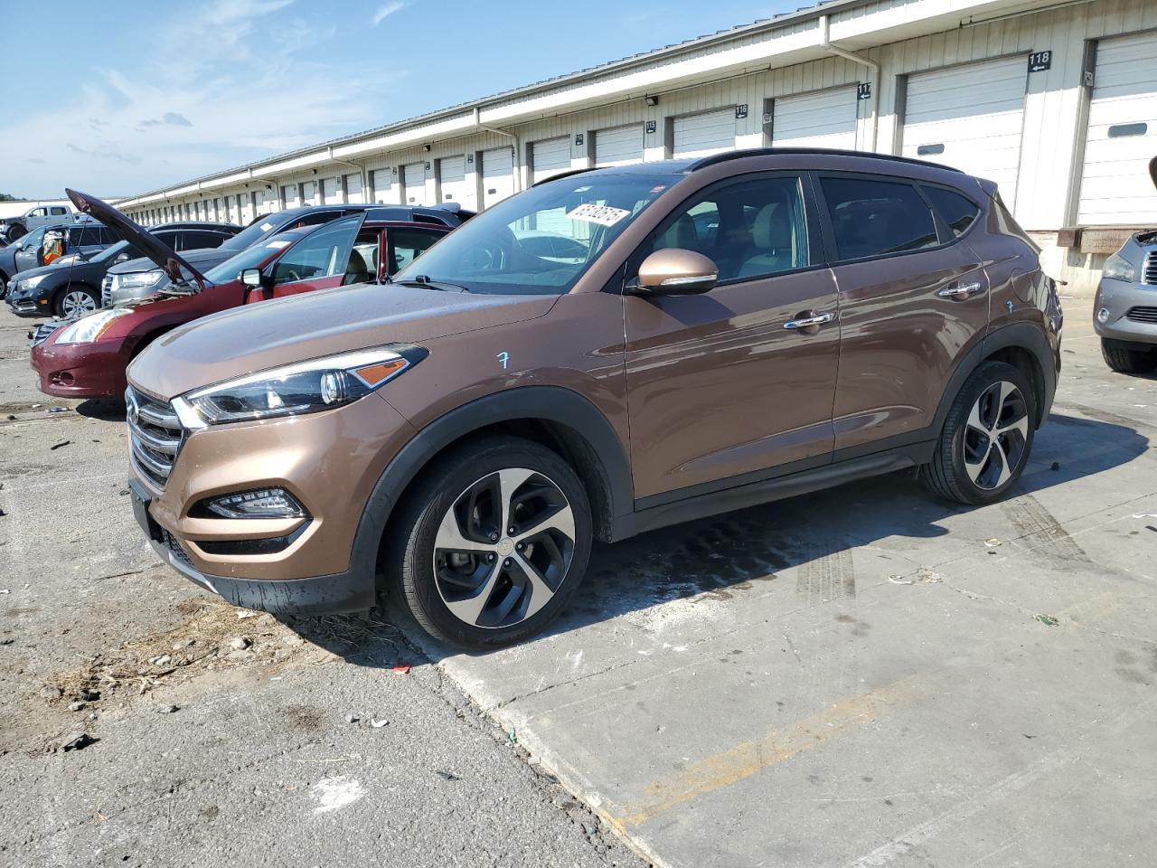 2016 HYUNDAI TUCSON