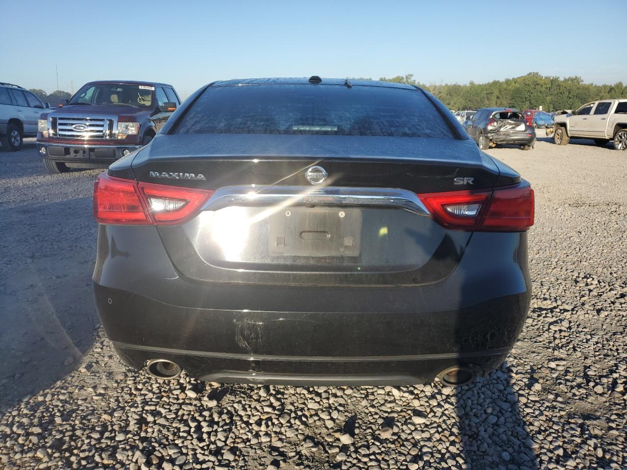 2016 NISSAN Maxima
