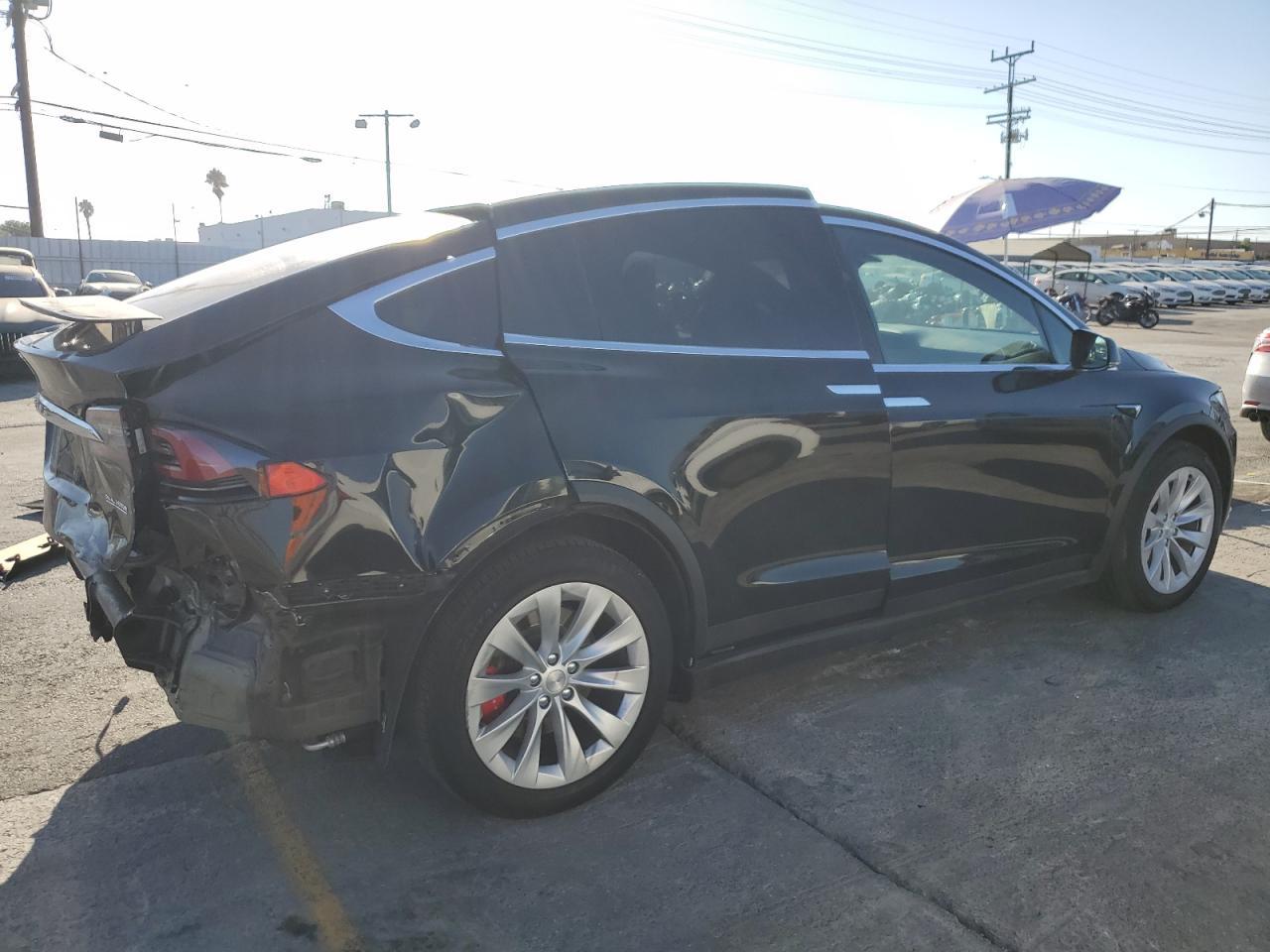 2020 TESLA MODEL X