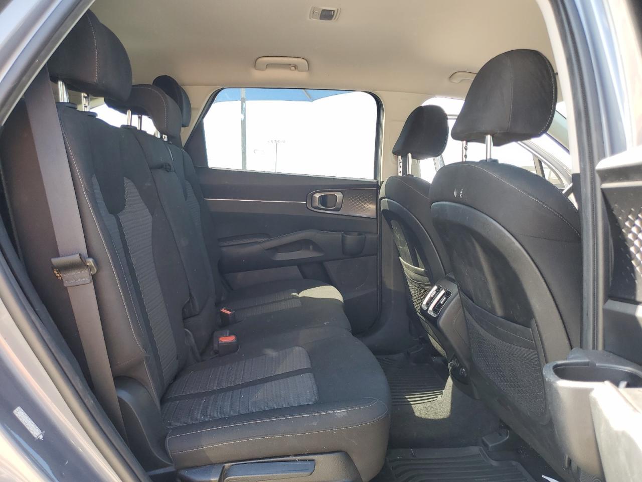 2023 KIA SORENTO