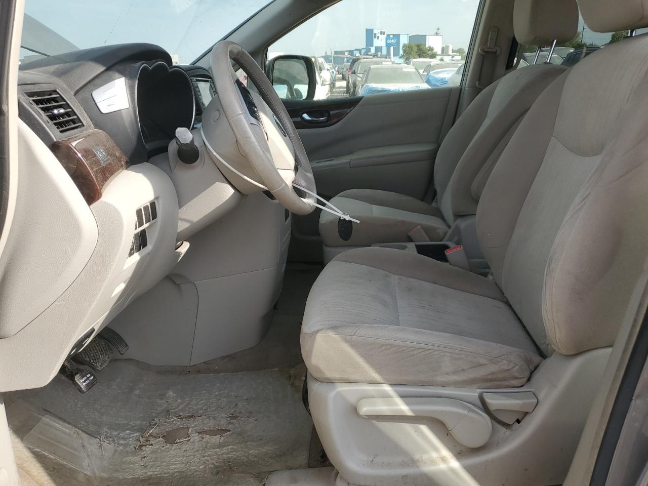 2017 NISSAN Quest