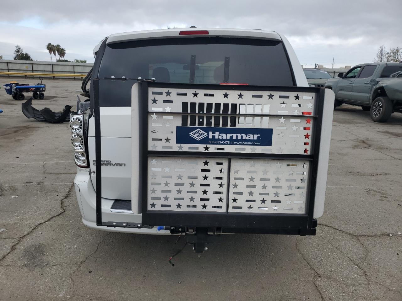 2018 DODGE GRAND CARAVAN