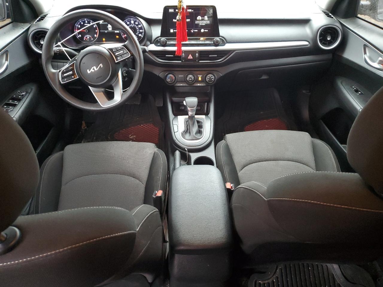 2023 KIA FORTE
