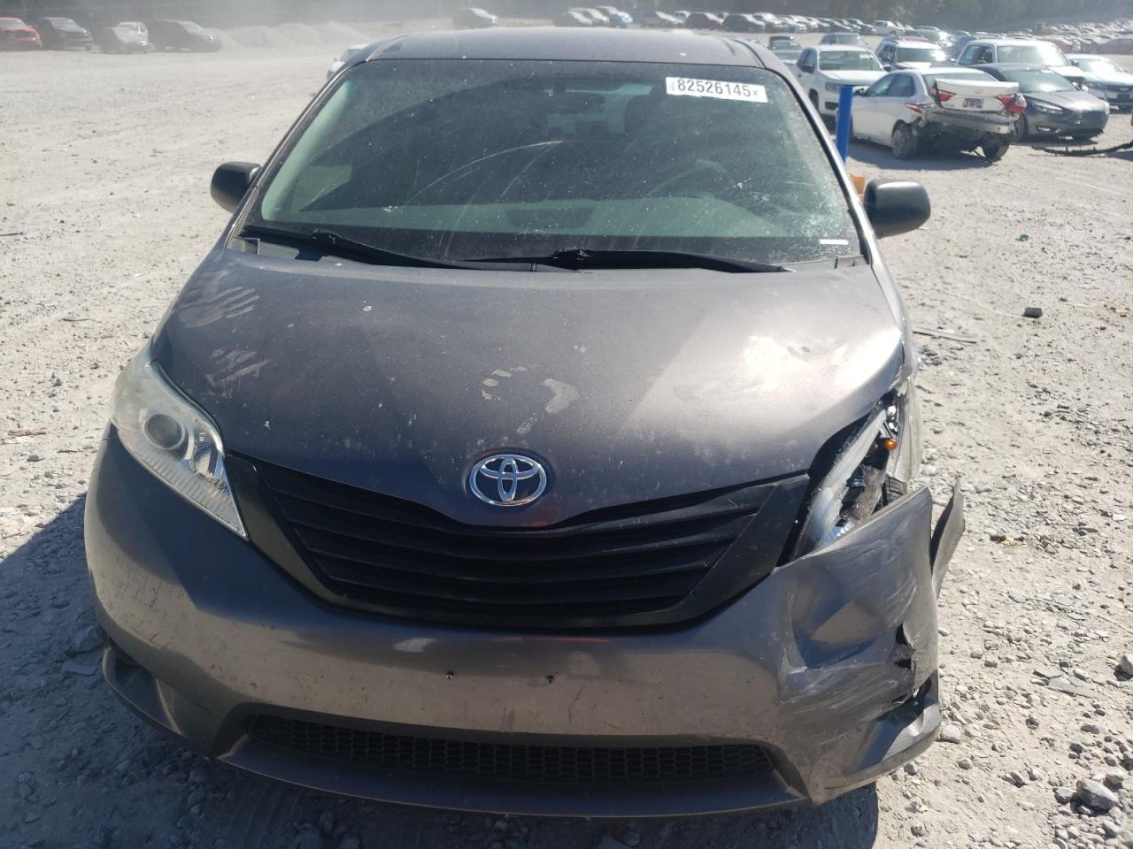 2015 TOYOTA SIENNA