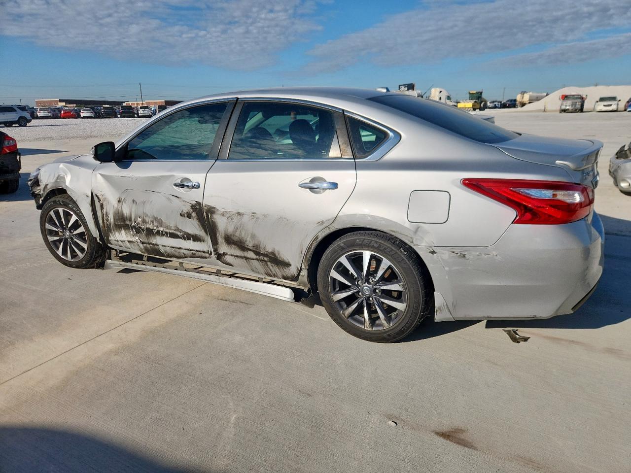 2016 NISSAN ALTIMA