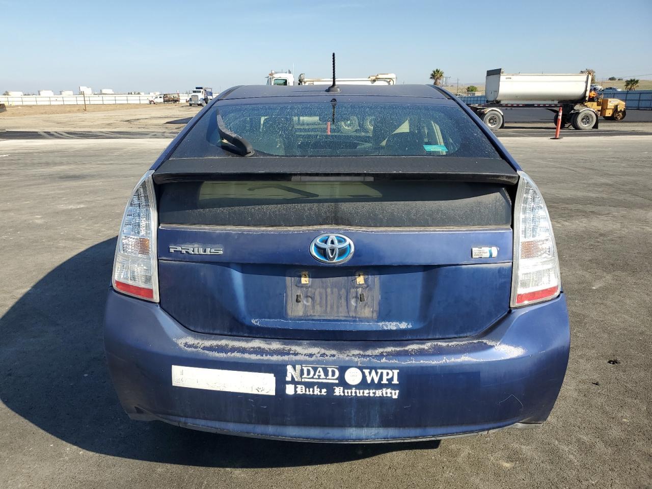 2011 TOYOTA PRIUS