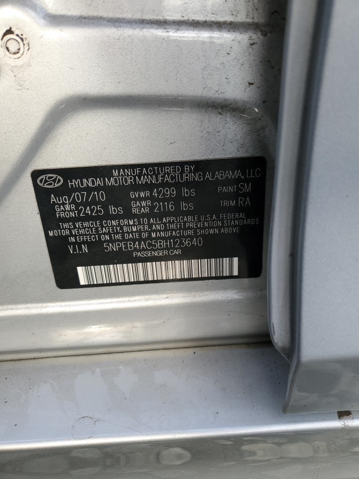 2011 HYUNDAI SONATA
