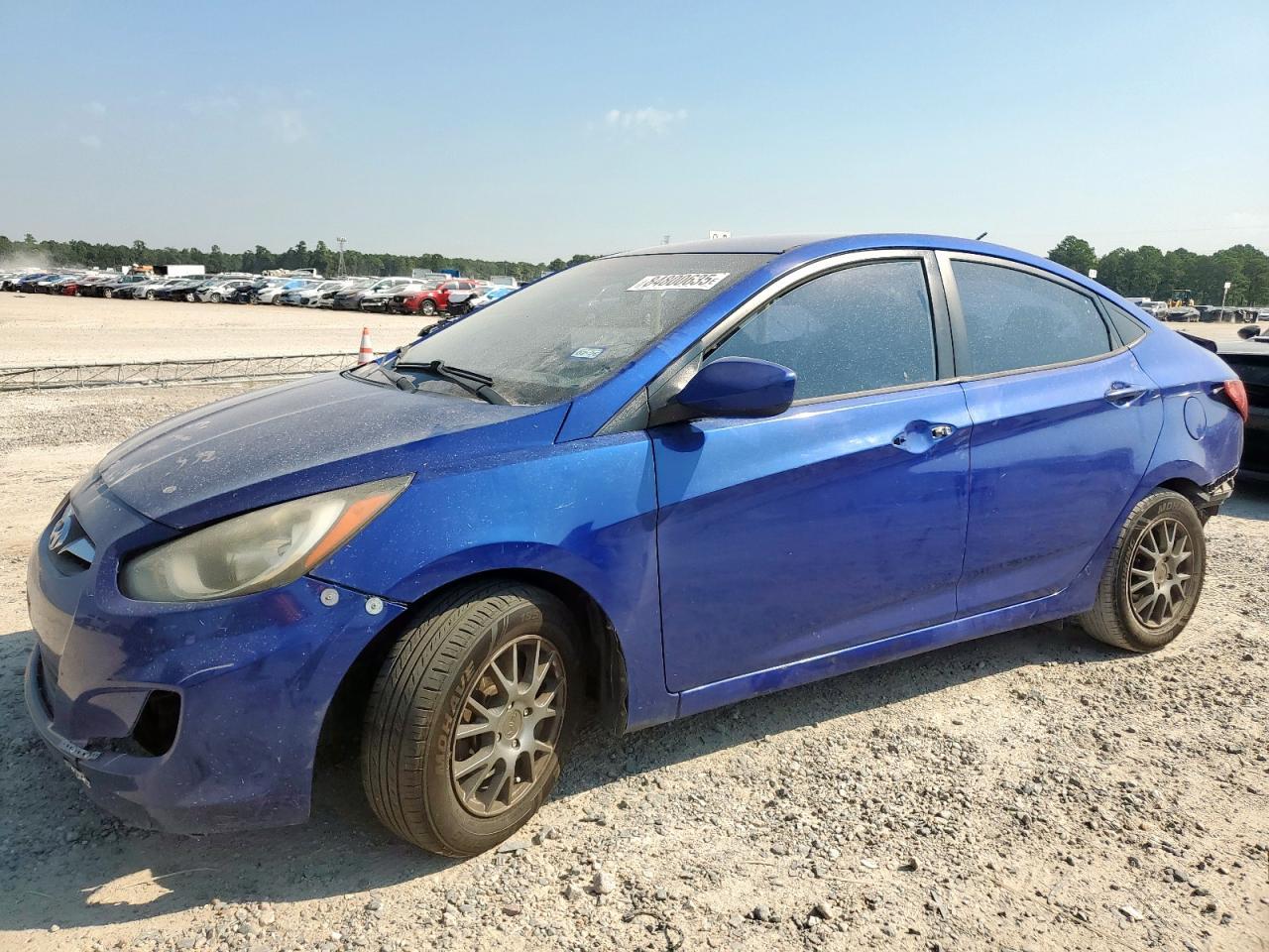 2012 HYUNDAI ACCENT