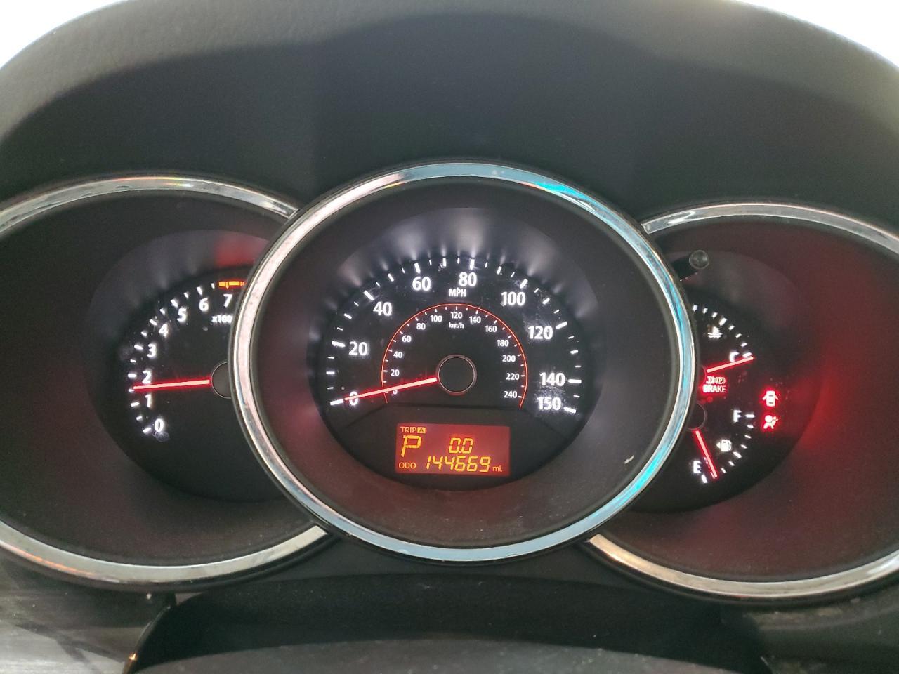 2011 KIA SORENTO