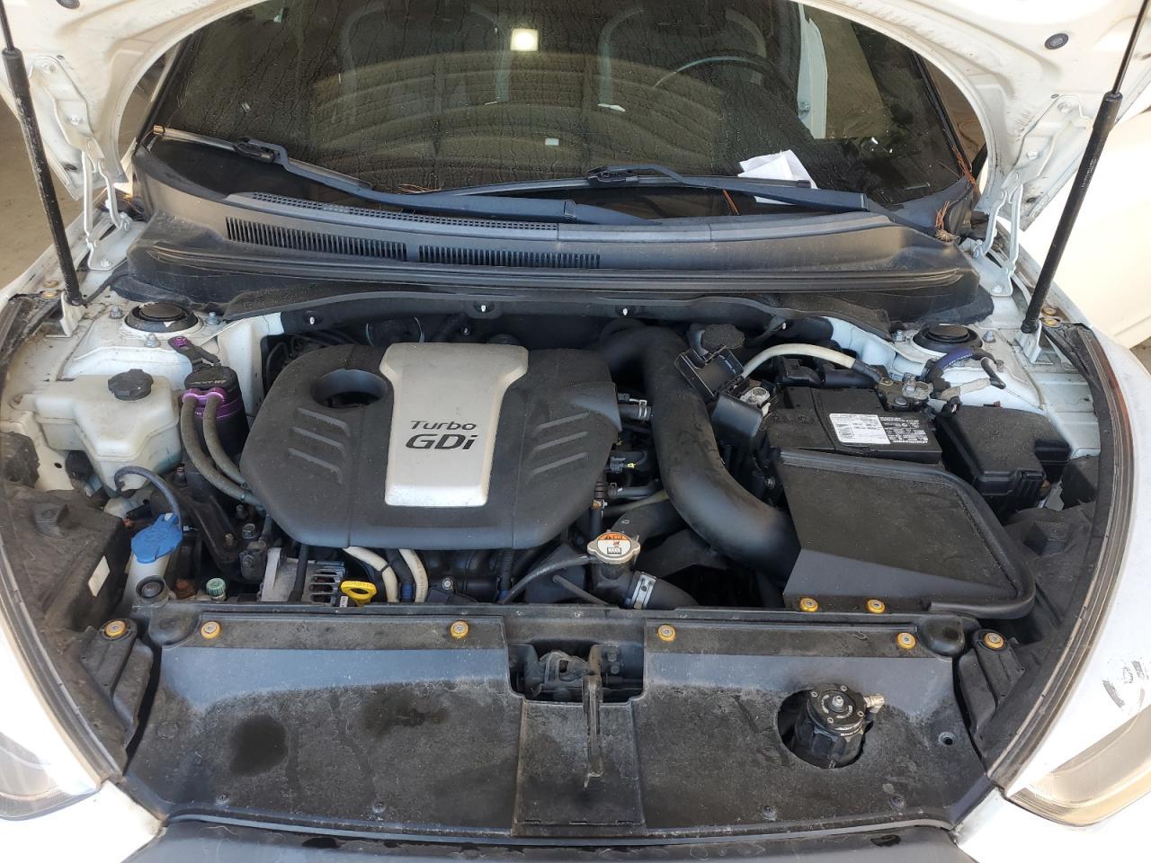 2016 HYUNDAI VELOSTER