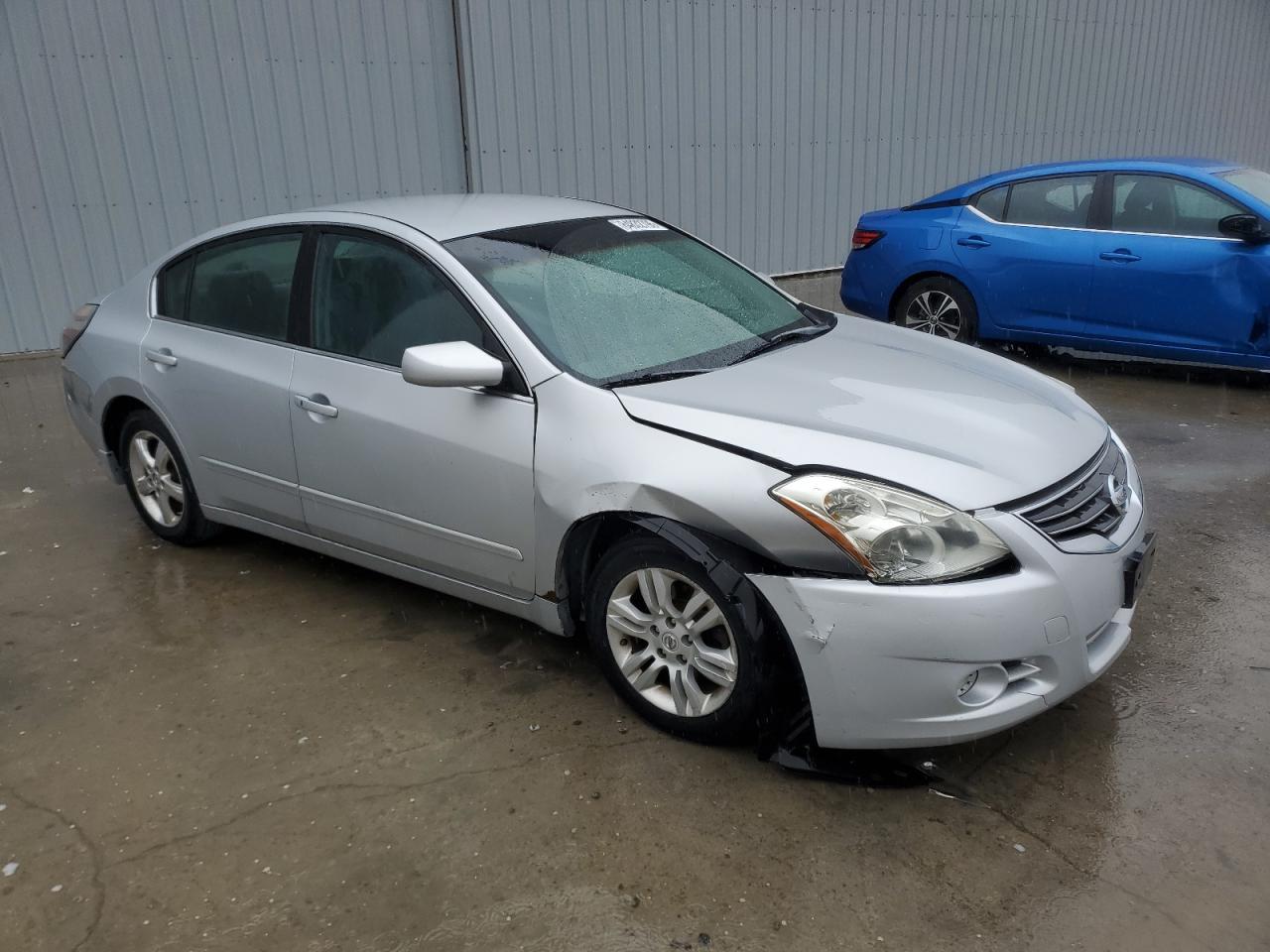 2010 NISSAN ALTIMA