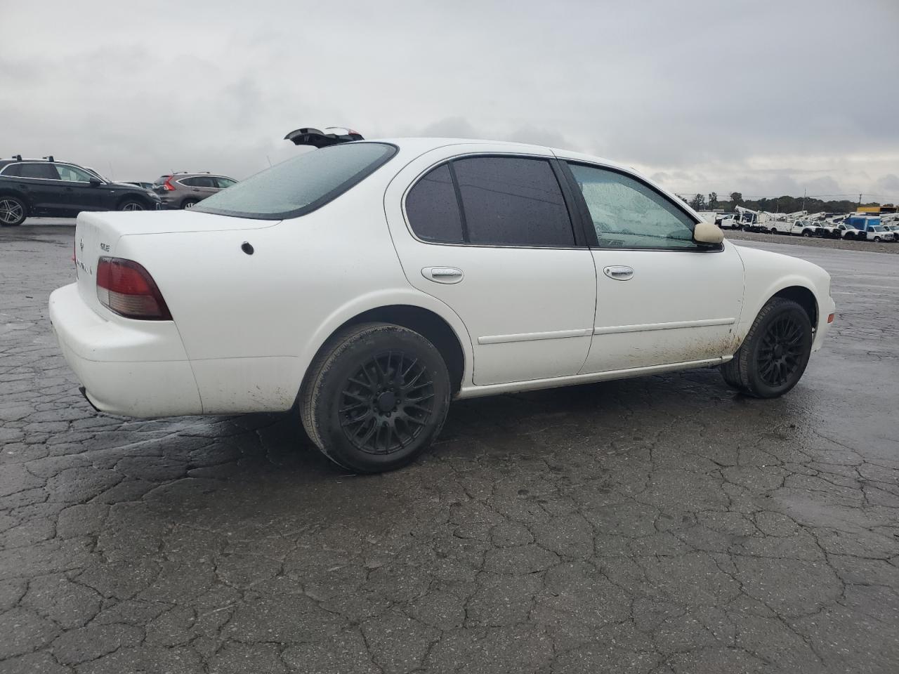 1998 NISSAN Maxima