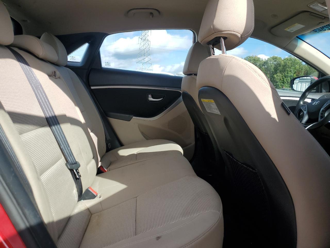 2016 HYUNDAI ELANTRA
